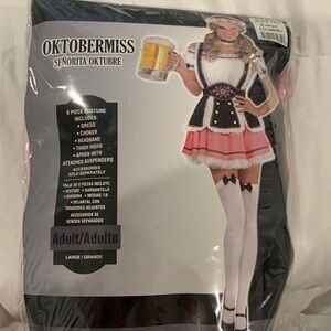 NIB Oktobermiss Costume, Large.